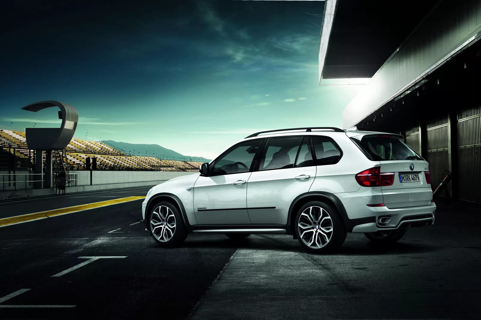 BMW x5 e70 Performance. BMW x5 e70 Рестайлинг. BMW x5 e70 новая. БМВ Икс 5 е 70. Х 5 7 3 35