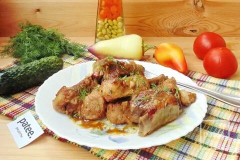 Свиные ребрышки с луком