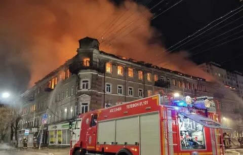 Горящее здание в москве