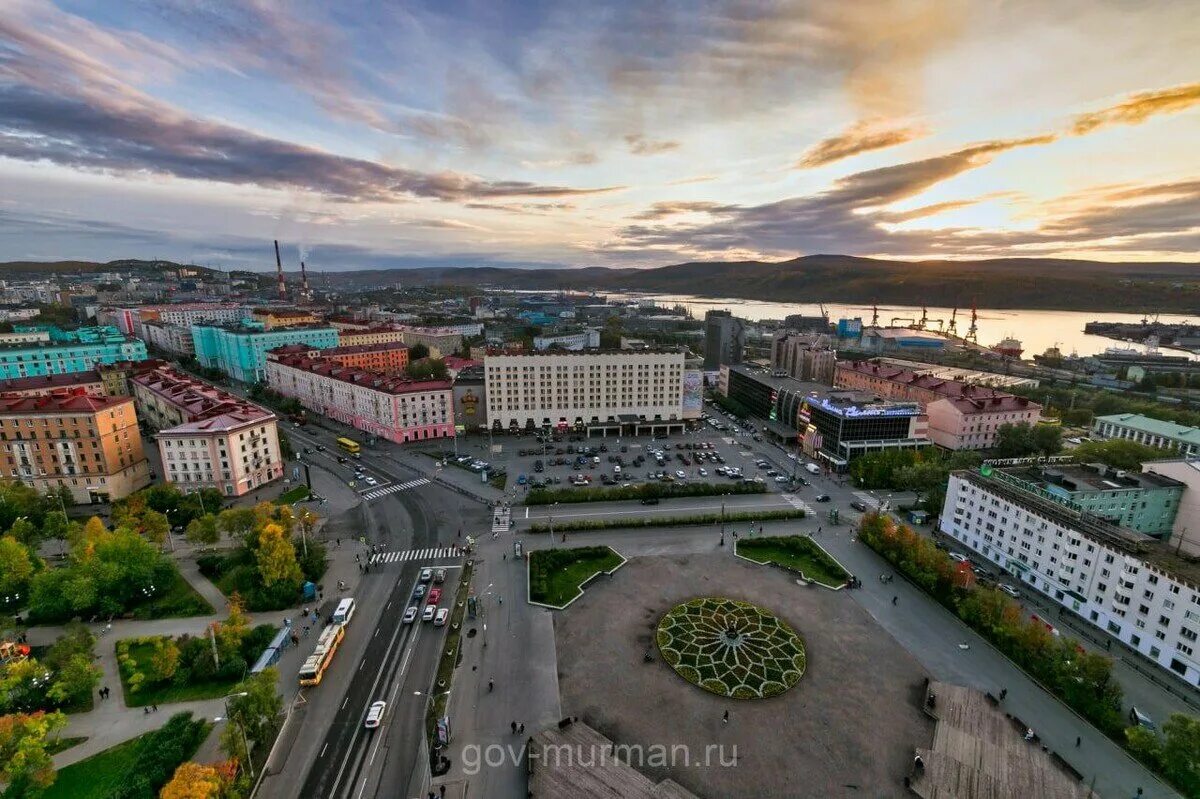 Мурманск. Ленинский ледокол. Зима в мурманске фото. Мурманск полярная ночь полдень. Выходные в мурманске.