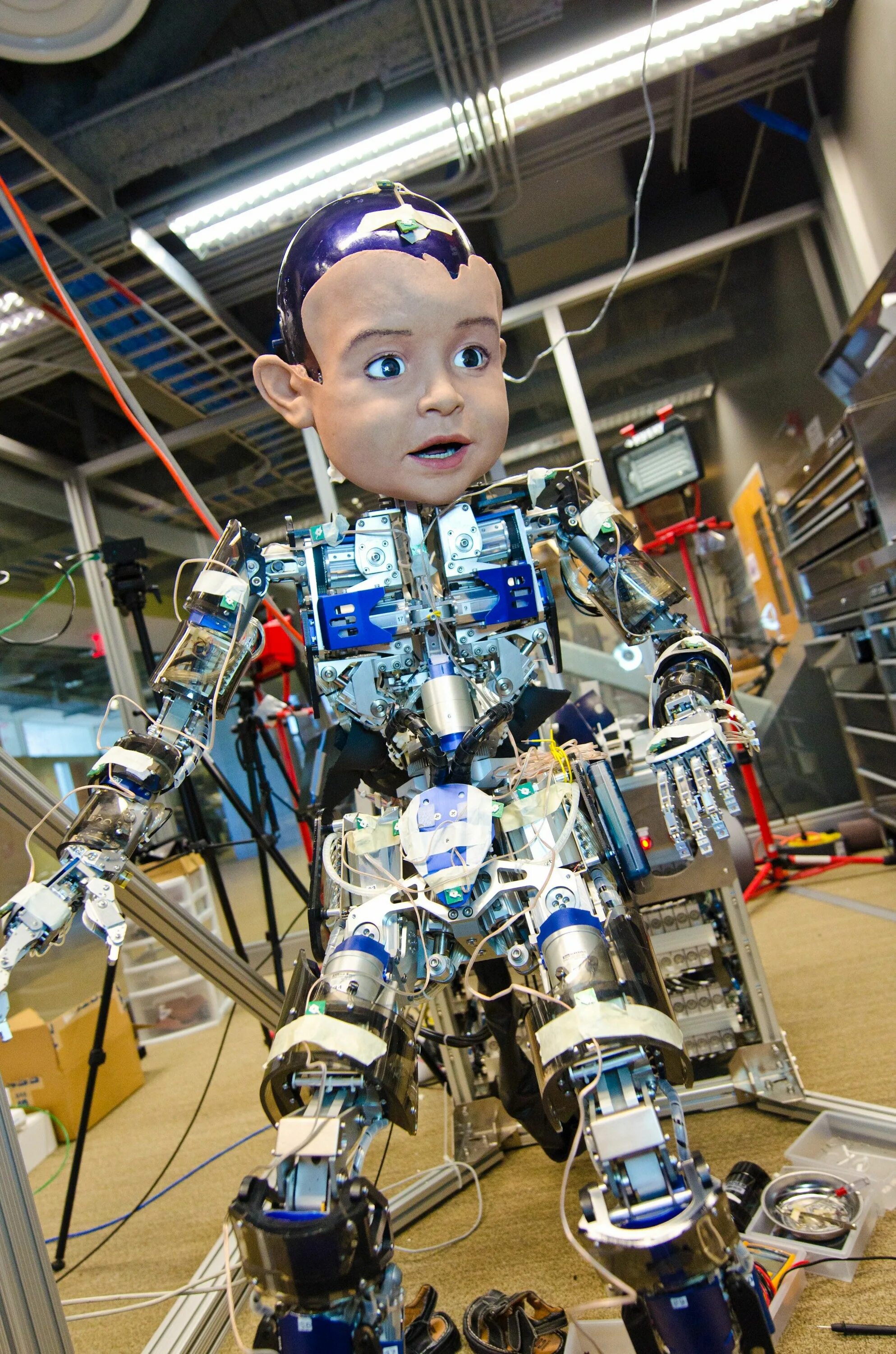 Какой робот покажи. Диего Сан робот. Робот детский. Мир роботов. Покажи Тоботы.