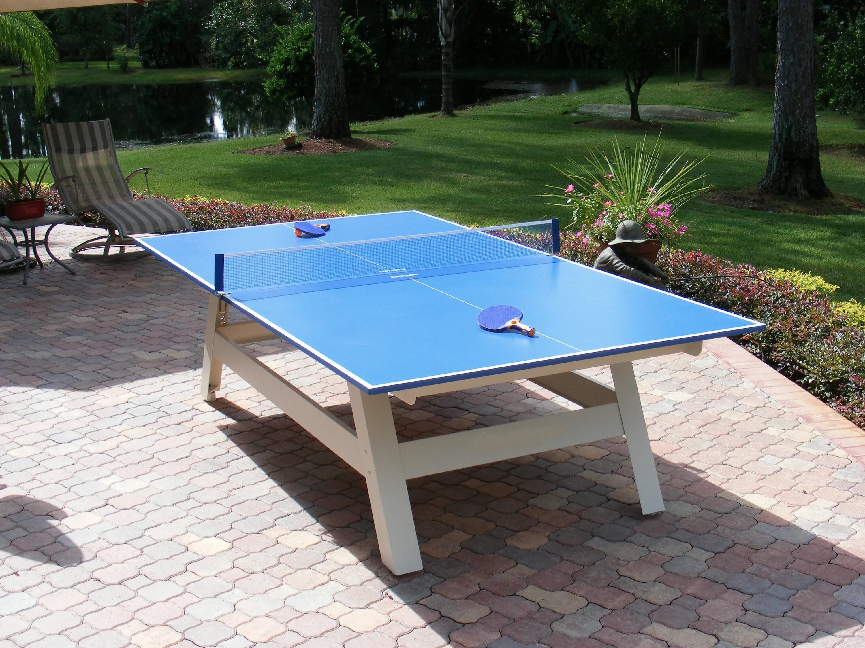 Outdoor Ping Pong Table. Теннисный стол на участке. Дизайнерский теннисный стол. Теннисный стол во дворе. Аренда стола теннис