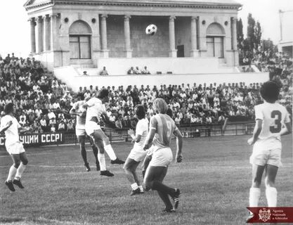 Апрель 1983 года