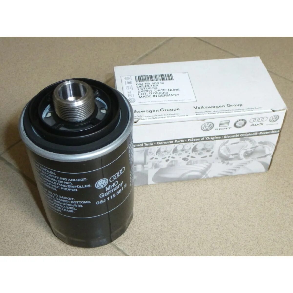 8 tsi. Фильтр масляный гольф 5 1. Фильтр масляный фольксваген тигуан 2. Масляный фильтр пассат б5 1. Масляный фильтр фольксваген джетта 6.