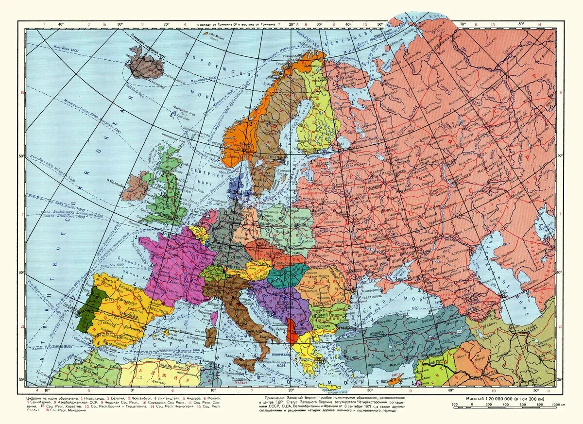 Сколько время в европе в настоящее время. Политическая карта Западной Европы. Карта Европы 1980 года политическая. Атлас Европы политическая карта. Карта Западной Европы с широтой и долготой крупно.
