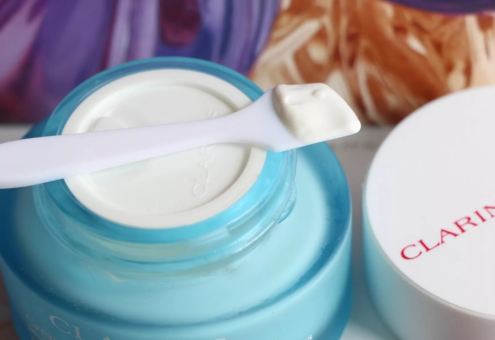 Clarins spf 15 увлажняющий крем. Clarins spf 15 увлажняющий крем
