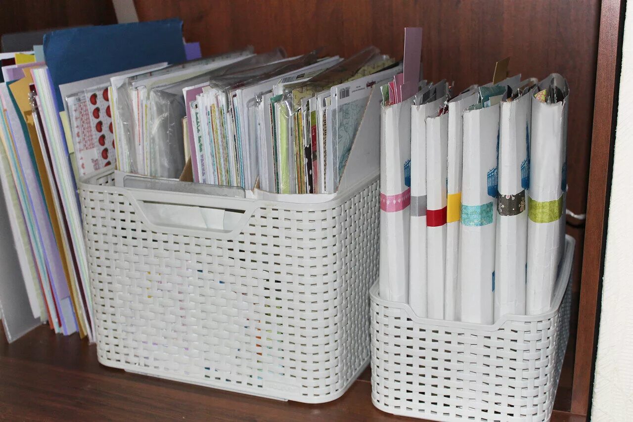 Хранение бумажных документов. Хранение документов. Органайзер для хранения папок. Короб для документов durable varicolor. Ящики для хранения папок.