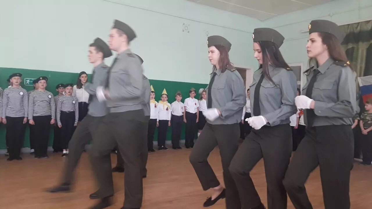 1 школа котельниково. Олонец школа 2. Кундюковская средняя школа. Сухиничи школа 1. Мкоу сш школы№10 михайловка волгоградская обл.