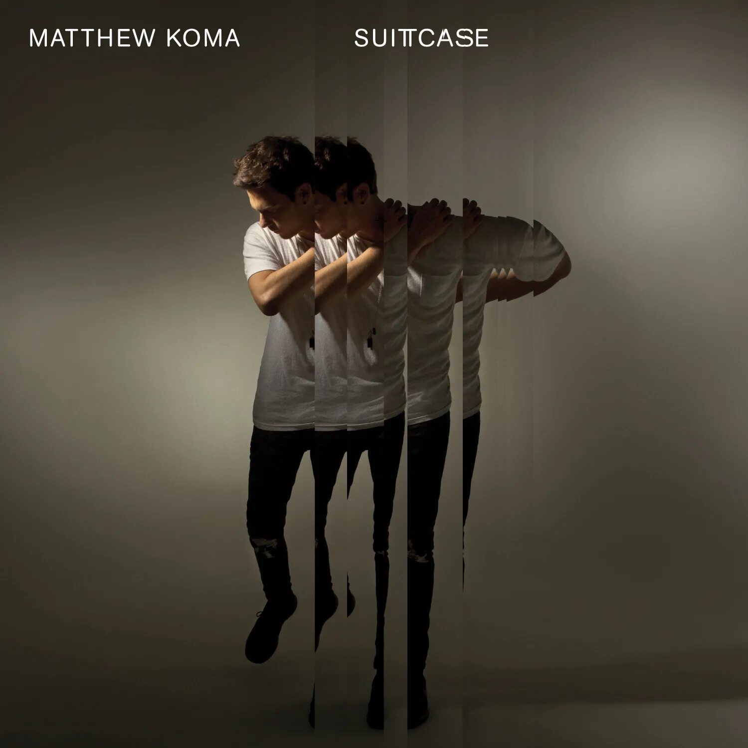 Matthew koma back. Suitcase Matthew Koma. Matthew Koma Kisses back обложка. Матхев кома песни. Мэтью мор as we are.