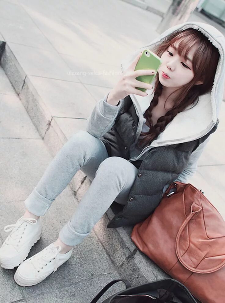 Милая кореяночка. Корейский стиль ulzzang. Korean Fashion ulzzang. Корейские девушки. Девушки кореянки.