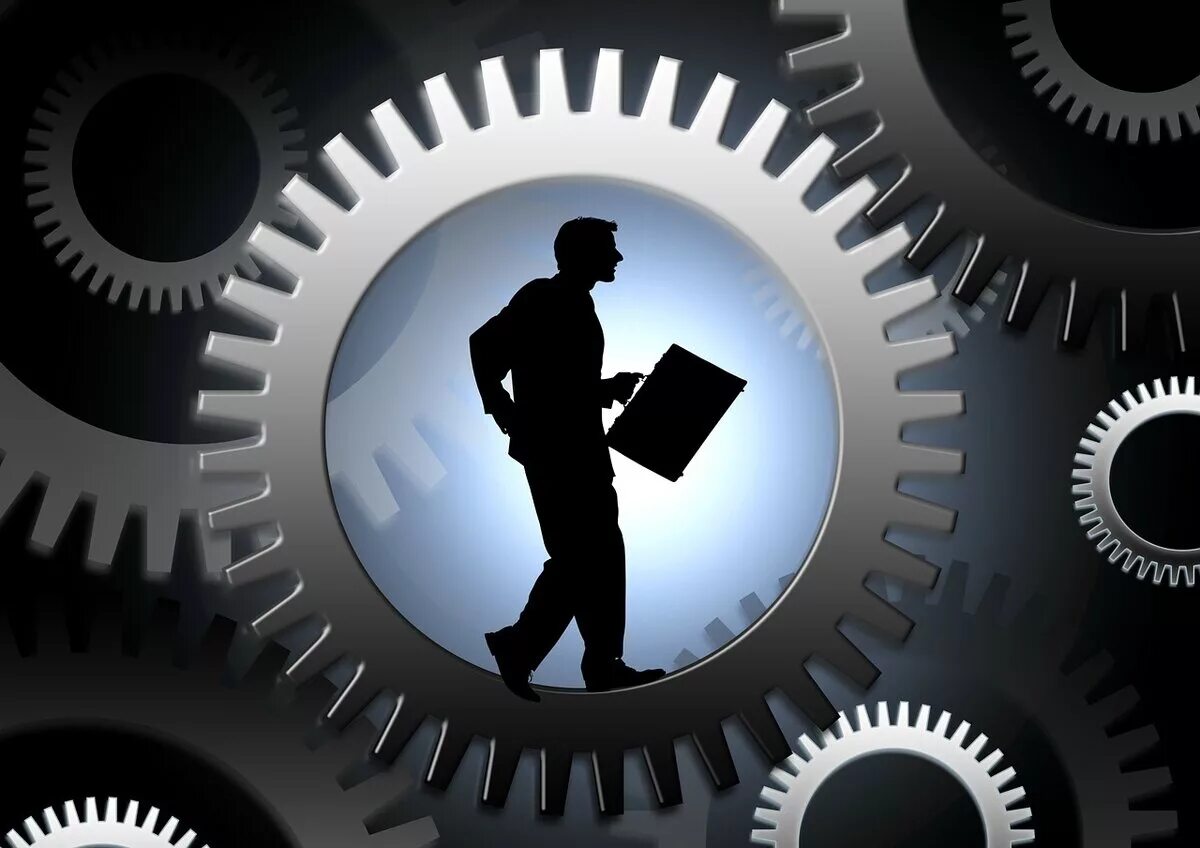 Много шестеренок. Шестеренки бизнес. Менеджмент. Таблица механизмы и инструменты карьерного менеджмента. Машиностроительная инженерия.