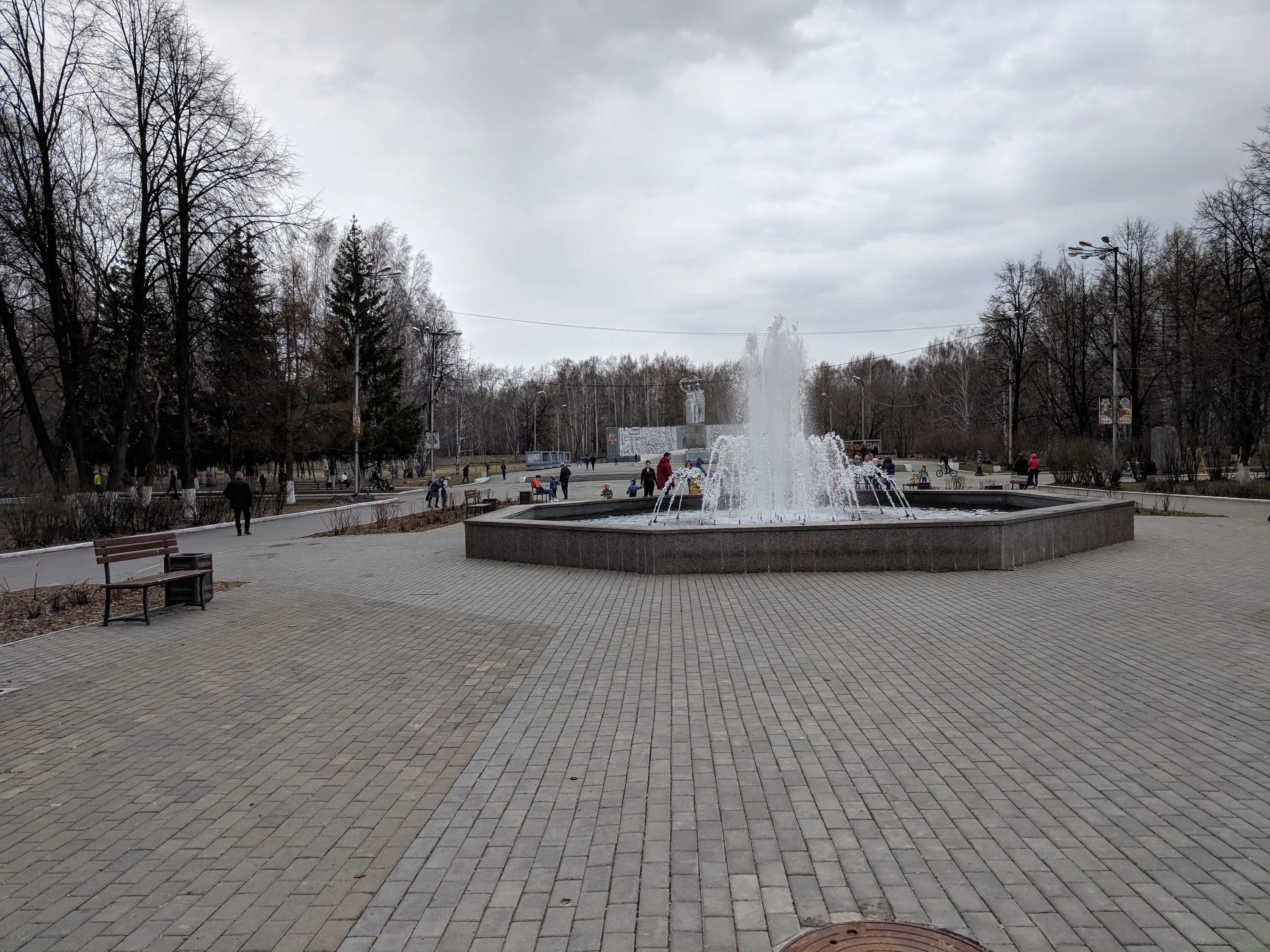 мемориал города березовского свердловской области. городской парк березовский свердловская. парк победы березовский свердловской области. парк победы березовский свердловской области. мемориал славы кировград.