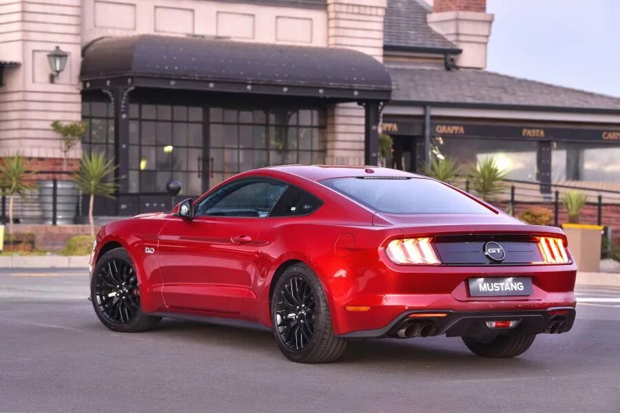Форд экспедишн 2022. Ford mustang 2019 детейлинг. Ford mustang bullitt 2019. Мустанг гт 2019. Форд 2019 года фото.