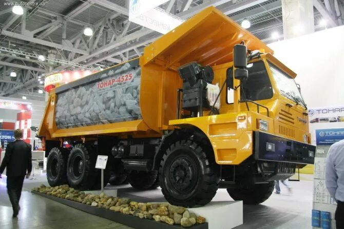 Завод тонар фото. Тонар в4-13/к3. Как поднять полуприцеп. Завод тонар орехово зуево. Тонар ssh6-53 размер.