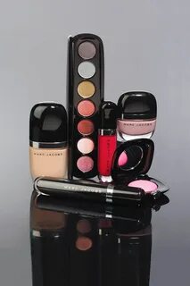Arive makeup