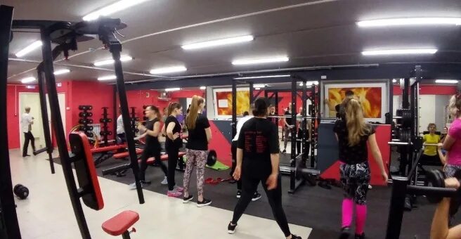 Fitness club Zhara, fitness club, Kamensk-Uralskiy, Oktyabrskaya ulitsa, 114 Y