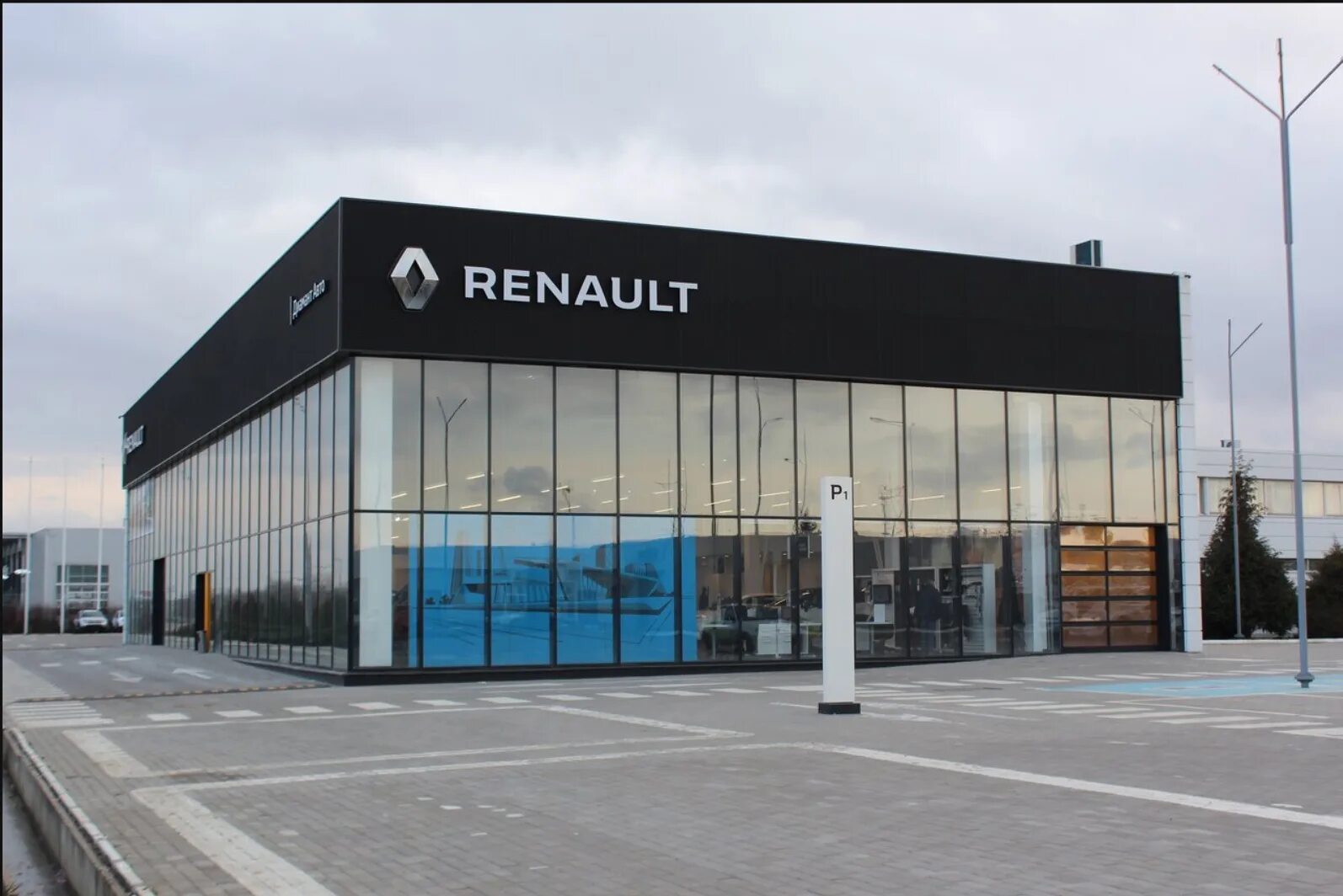 Центры renault