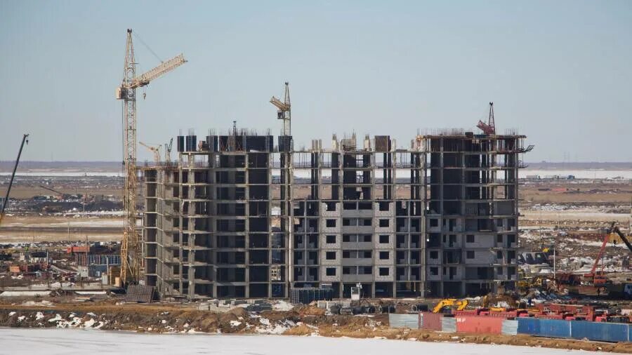 Жк новый город 3 караганда. Завод металлоконструкций казахстан. Караганда квартал. Британский квартал караганда. Жк стильный караганда.