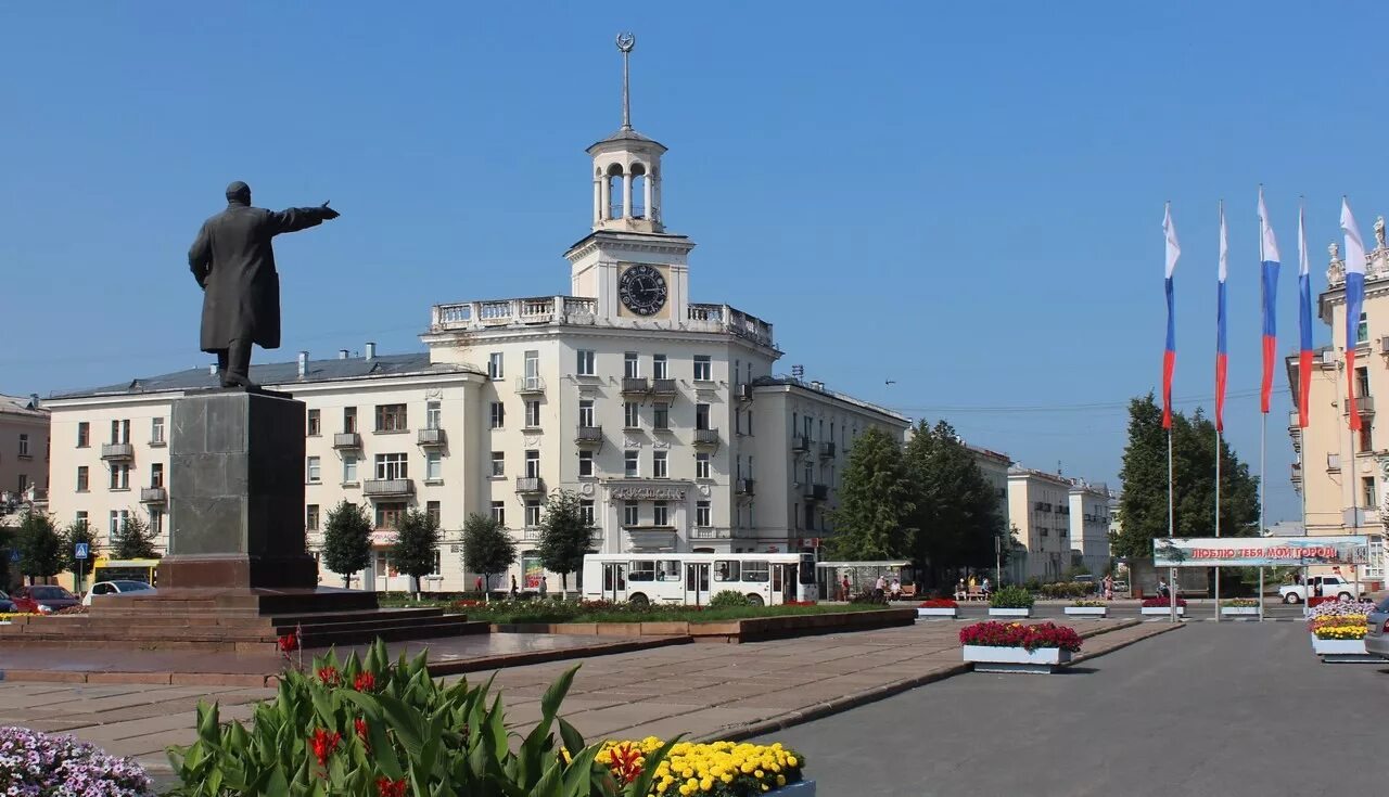 Железногорск красн край. Площадь Ленина Железногорск Красноярский край. Зато Железногорск Красноярского края. Железногорск Красноярский край центр города. Площадь Железногорска Красноярского края.