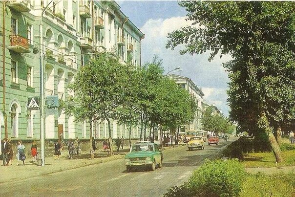 Достроенный корпус АГУ - Retro photos