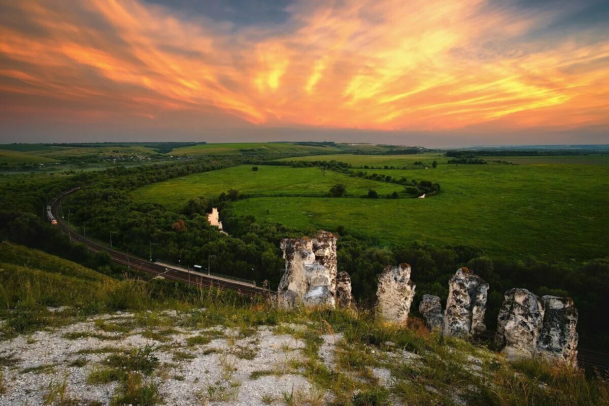 дивногорье музей-заповедник. воронежские природные объекты. дивногорье меловые горы. ландшафтный заповедник дивногорье. музей-заповедник дивногорье в воронежской.