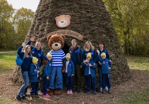 Книга рекордов гиннесса проспект лаврентьева в новосибирске. Guinness World records Барни 2020. "Барни"+"рекорды Гиннесса" -Стинсон.