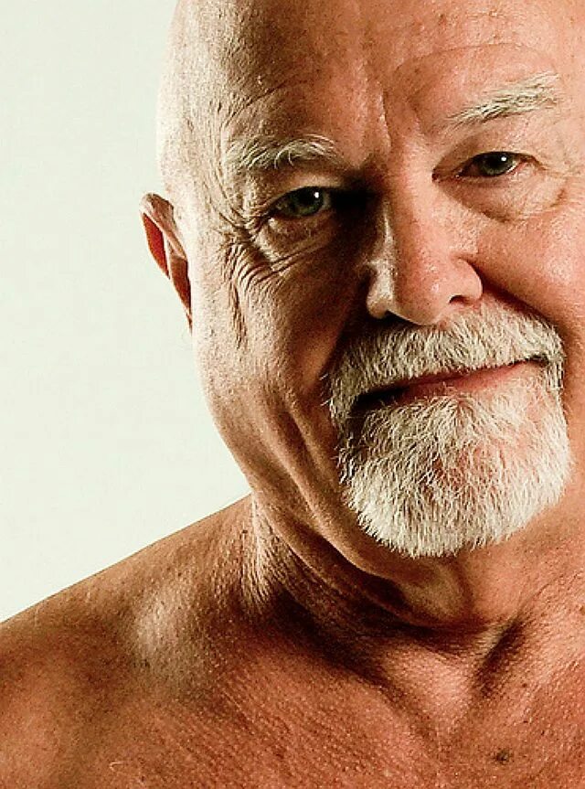 Old man daddy. Олд дэдди. олдермен дадисстарикигей. the old man 2025.