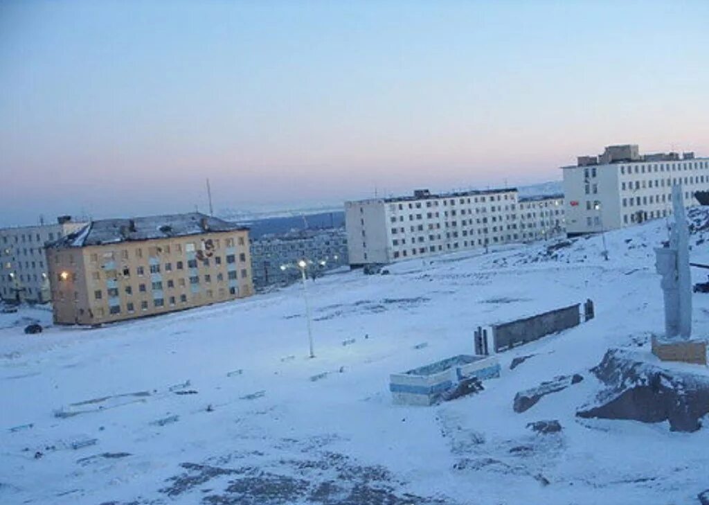 Островной площадь. Кольский полуостров гремиха. гремиха мурманск 140 островной. пос гремиха мурманской области. островной мурманск.