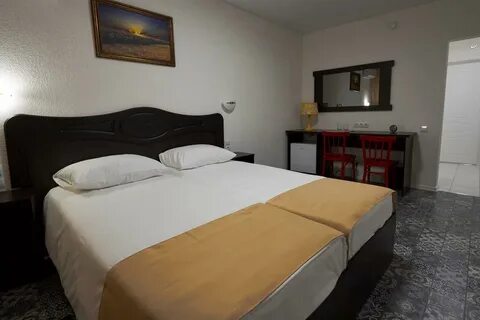 Отели рядом с патриотом