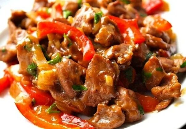 Свинина с болгарским перцем. Мясо с перцем болгарским. мясо по-тайски с болгарским перцем. говядина по восточному.