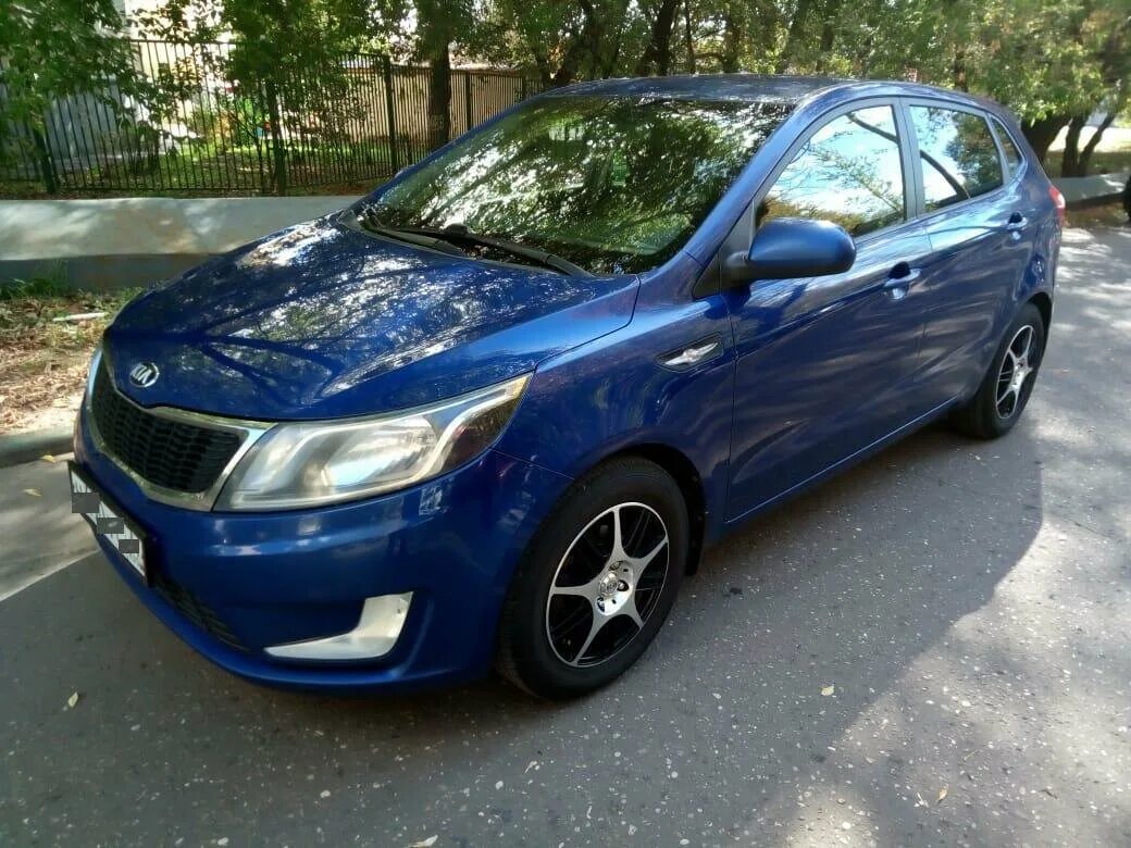 Купить киа рио 3 2013. Kia Rio 3 2013. Kia Rio III 2013. Kia Rio 2013 синяя. Kia Rio 2013.