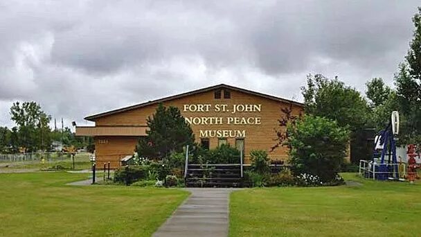 St johns canada. Сентфорт город. Форт сент джон канада. Форт сент джон. Saint john canada.