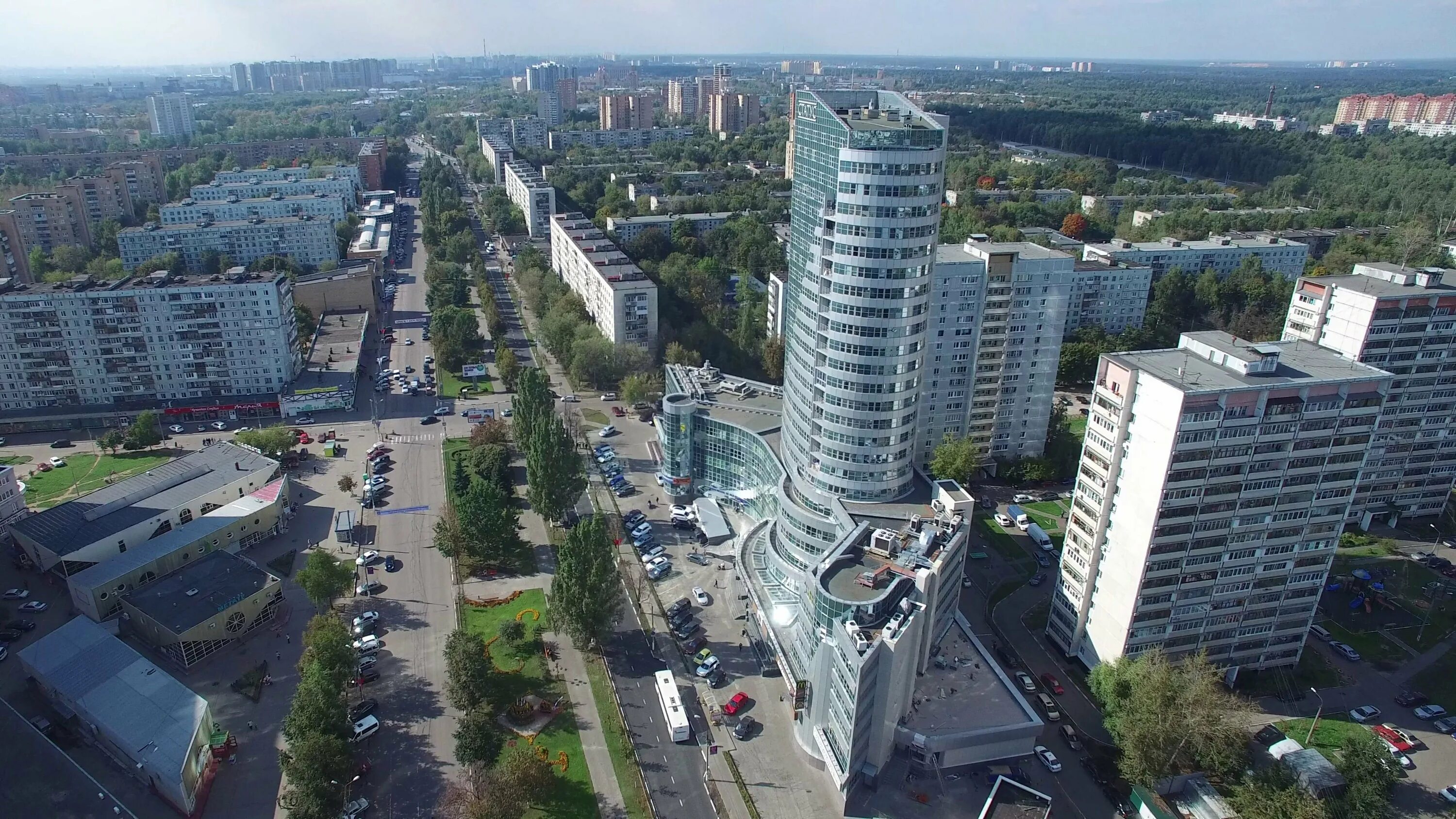 удивит королев. удивит королев. удивит королев. секретарь королевы елизаветы 2. королева елизавета ii 2000.