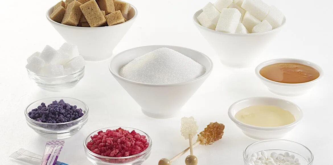 Натуральный сахар. Пищи сахар. Сахар разный. Подсластители и сахарозаменители. Сахар рафинад тростниковый.