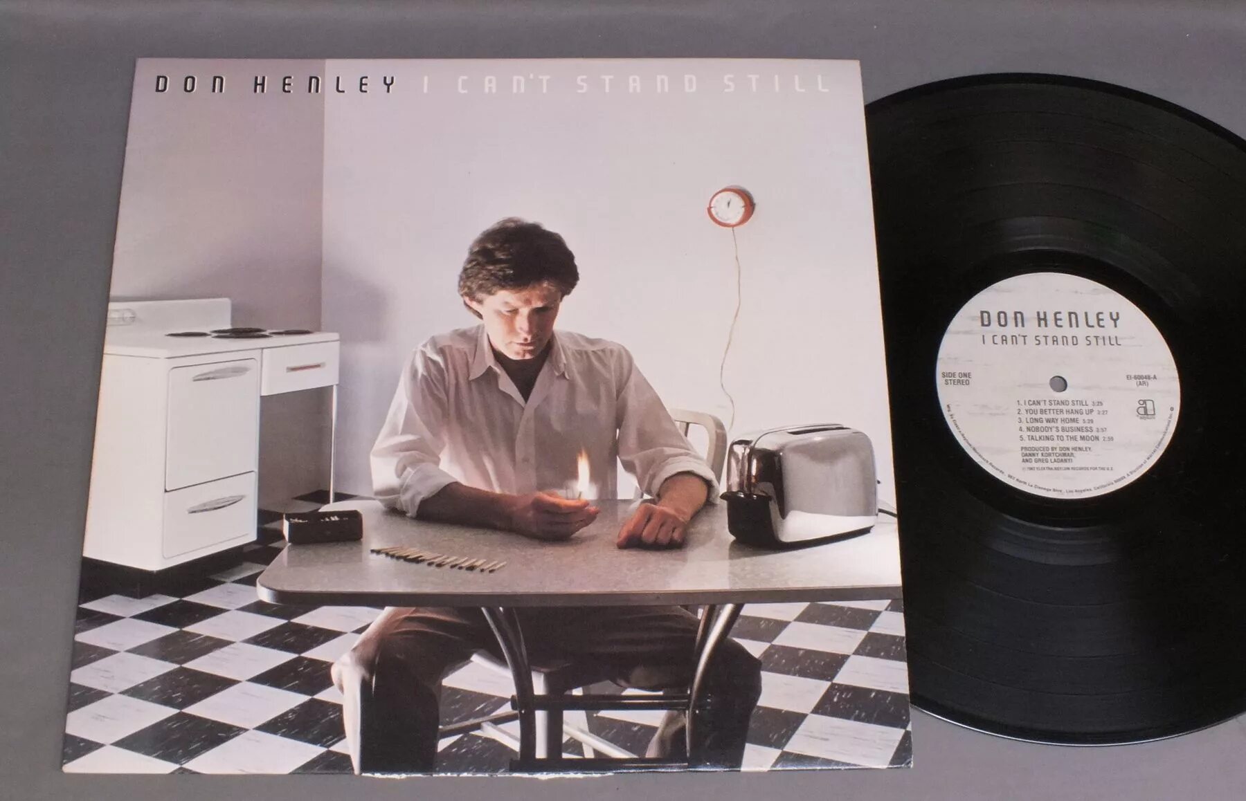 Couldn t stand. Don Henley i can't Stand still 1982. I can't Stand still Дон Хенли. Donda LP. Dirty Laundry don Henley.