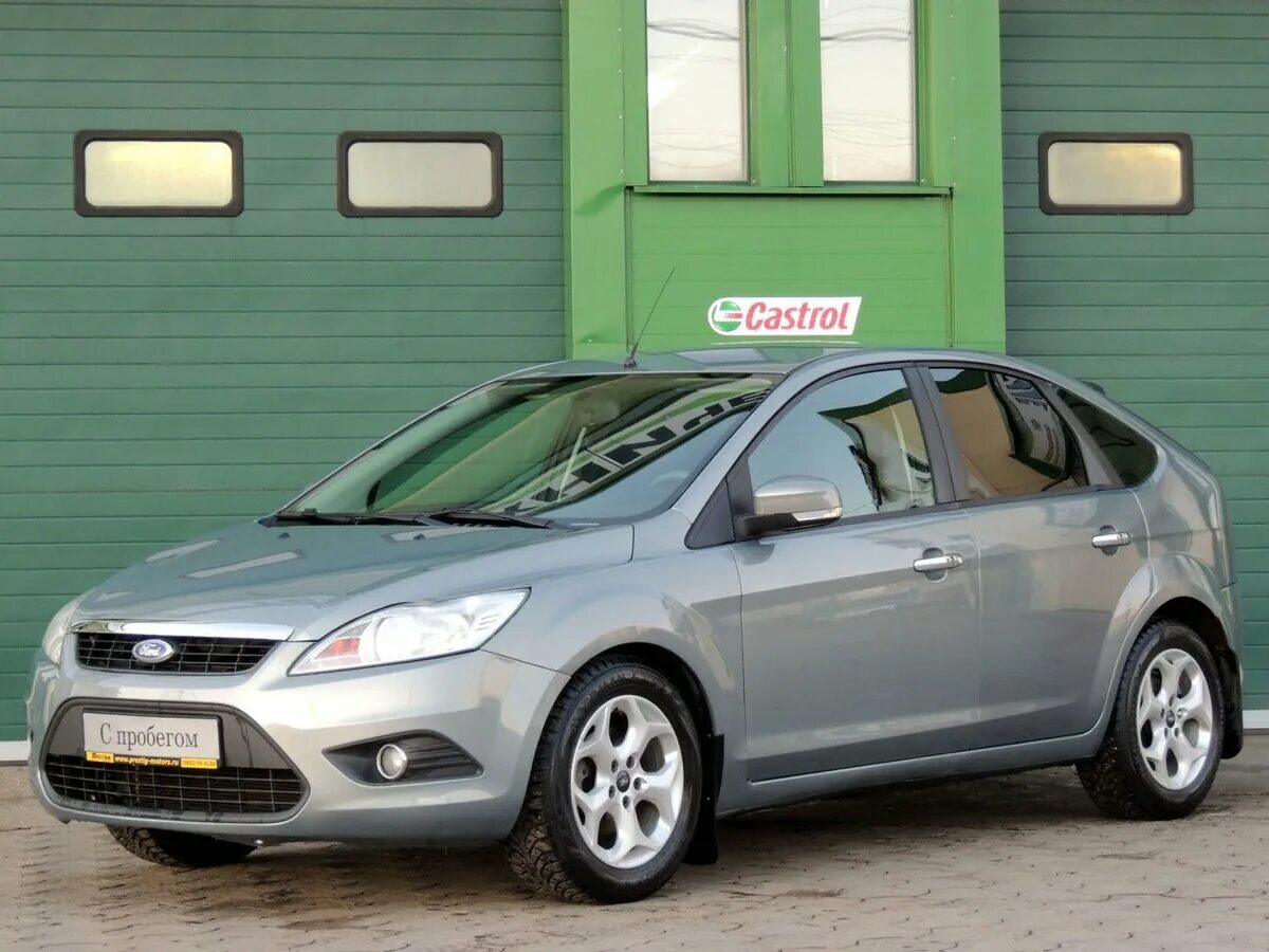 Фокус 2010 купить. Ford Focus 2010. Ford Focus 2 2010 серый. Форд фокус 2010 серый. Форд фокус хэтчбек 2010.