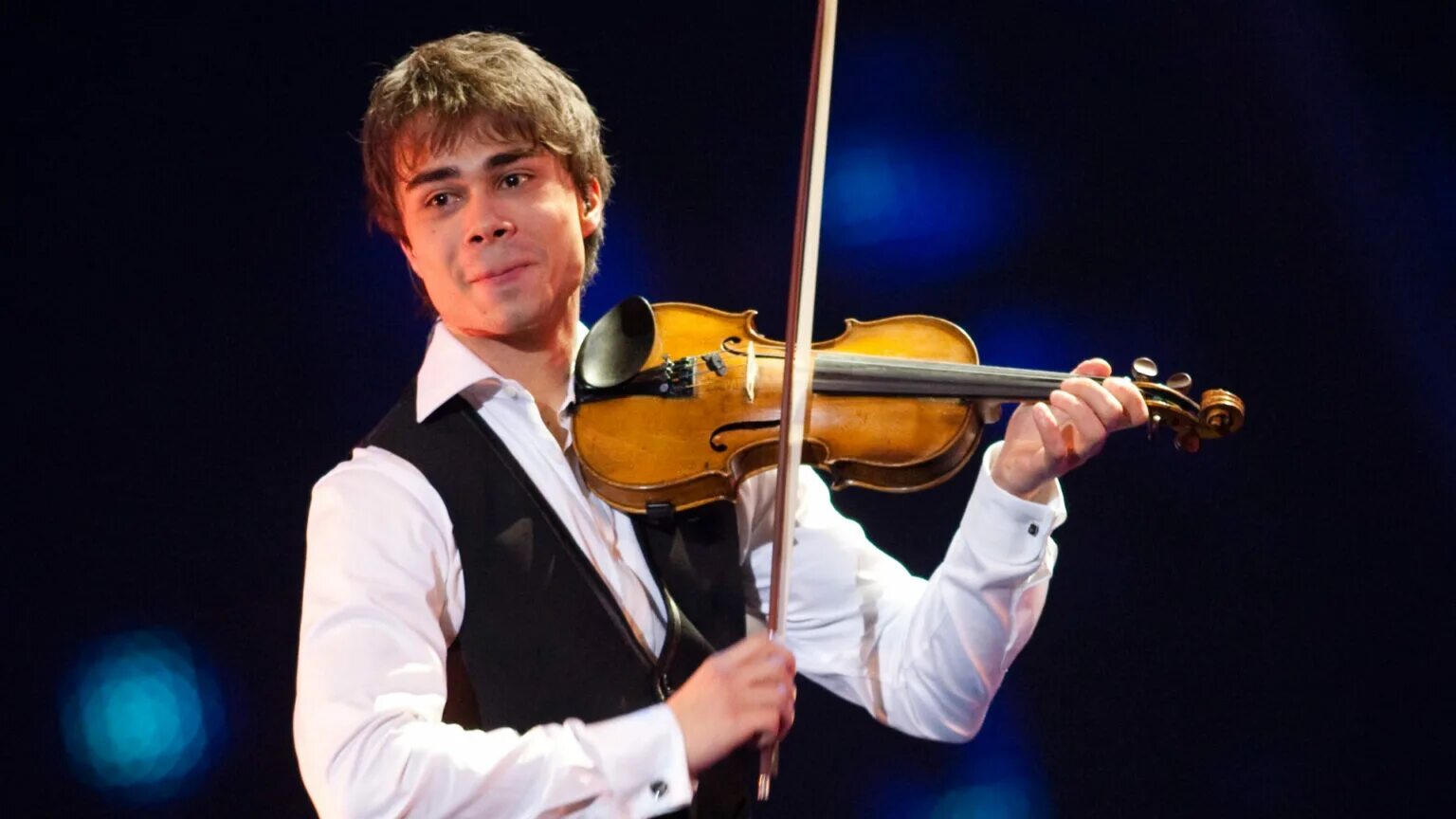 Alexander y. Александр петров гриша измайлов. Alexander y. Y. Полицейский с рублевки гриша.