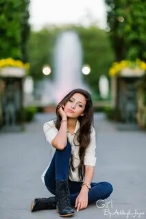 Фотосессия позы для девушек на улице