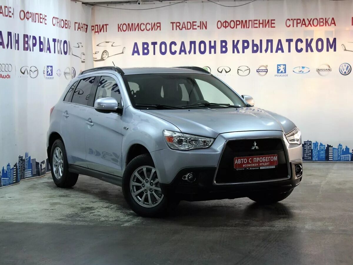 Отзывы о хендай дилер орехово зуево. Автомир архангельск бу авто. Автосалон на дмитровке автомир авто с пробегом. Белый форт машина. Автомобили с пробегом автомир.