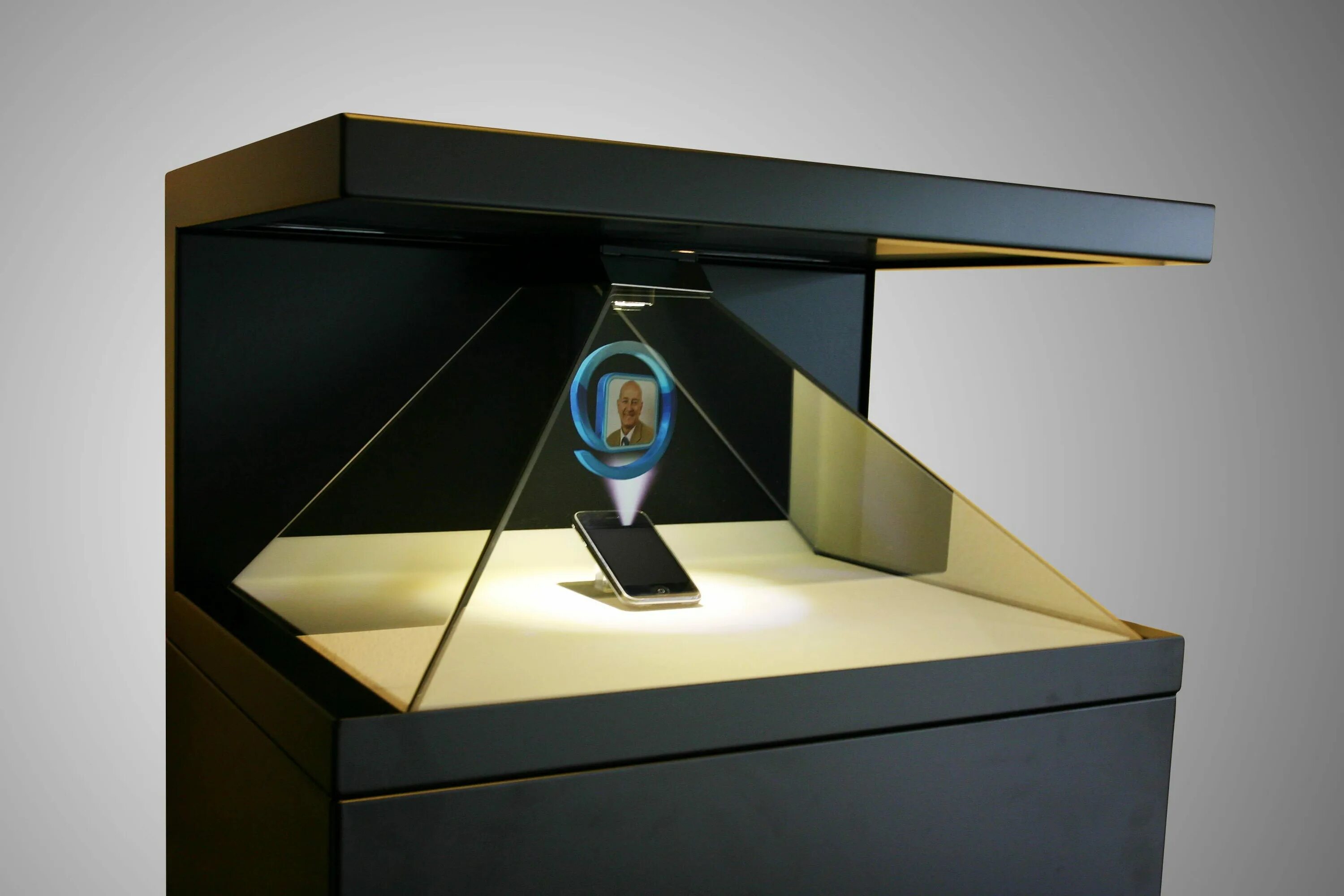 Hologram display