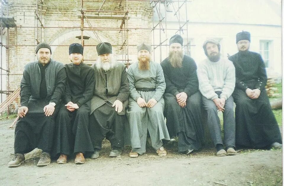 Духовник в синагоге. Духовник в синагоге. Наставник духовник. Духовник в синагоге. Духовный отец.