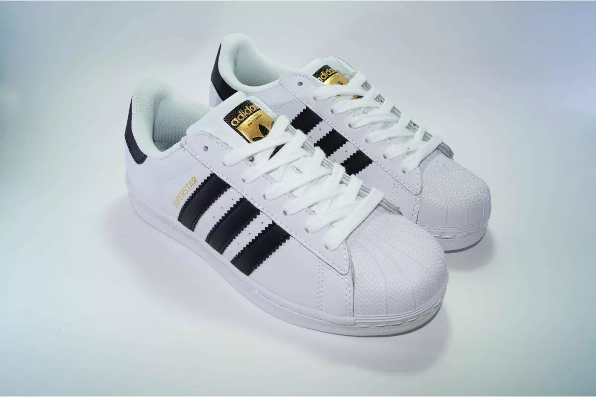 Adidas кеды Superstar. Adidas Superstar 2022. Кроссовки adidas Superstar 2021. Кроссовки адидас суперстар 2. Как выглядят оригинальные адидас