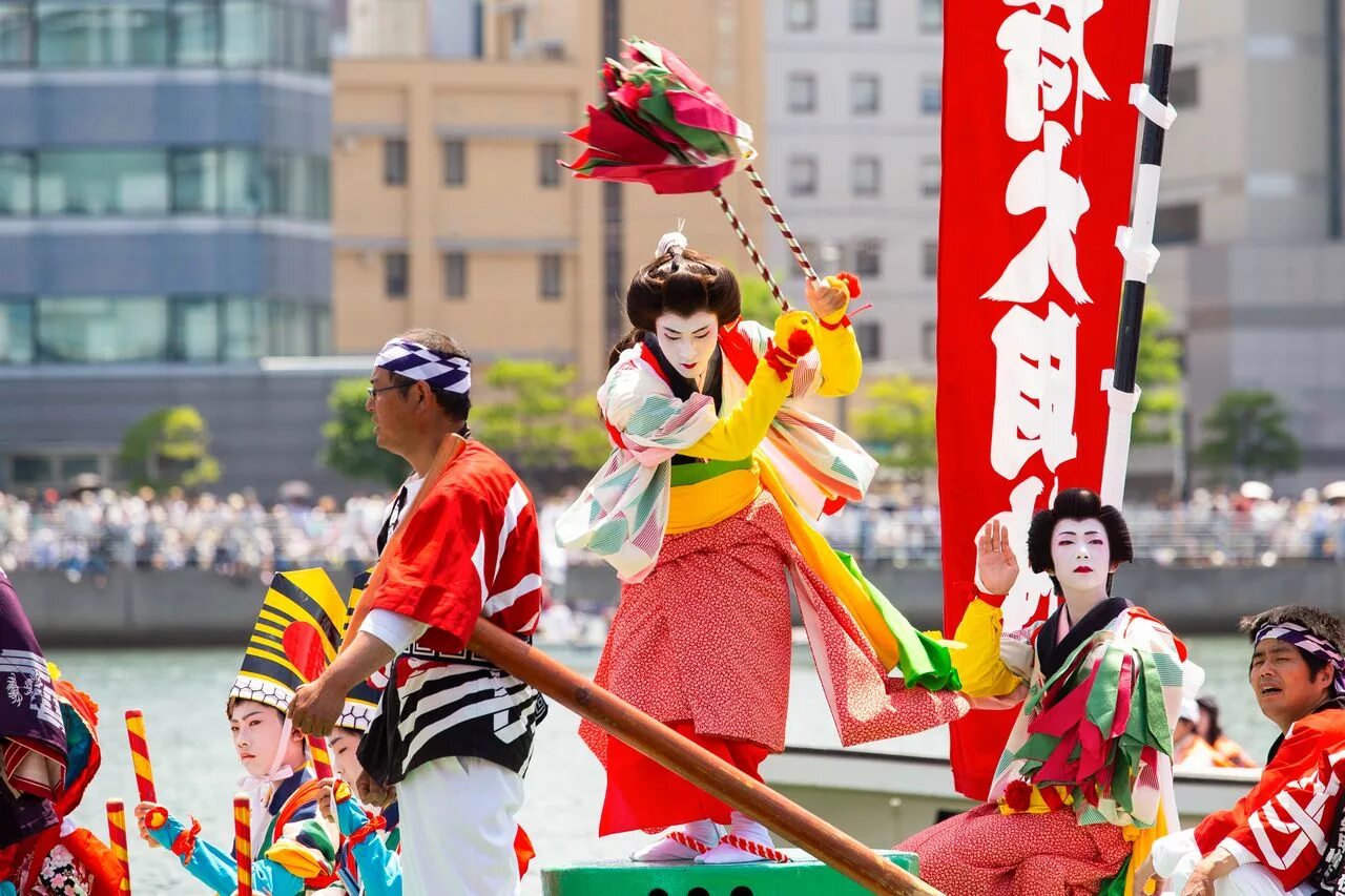 Мацури праздник в Японии. Фестиваль Мацури в Японии. Мацури синтоизм. Мацури обряд в Японии.