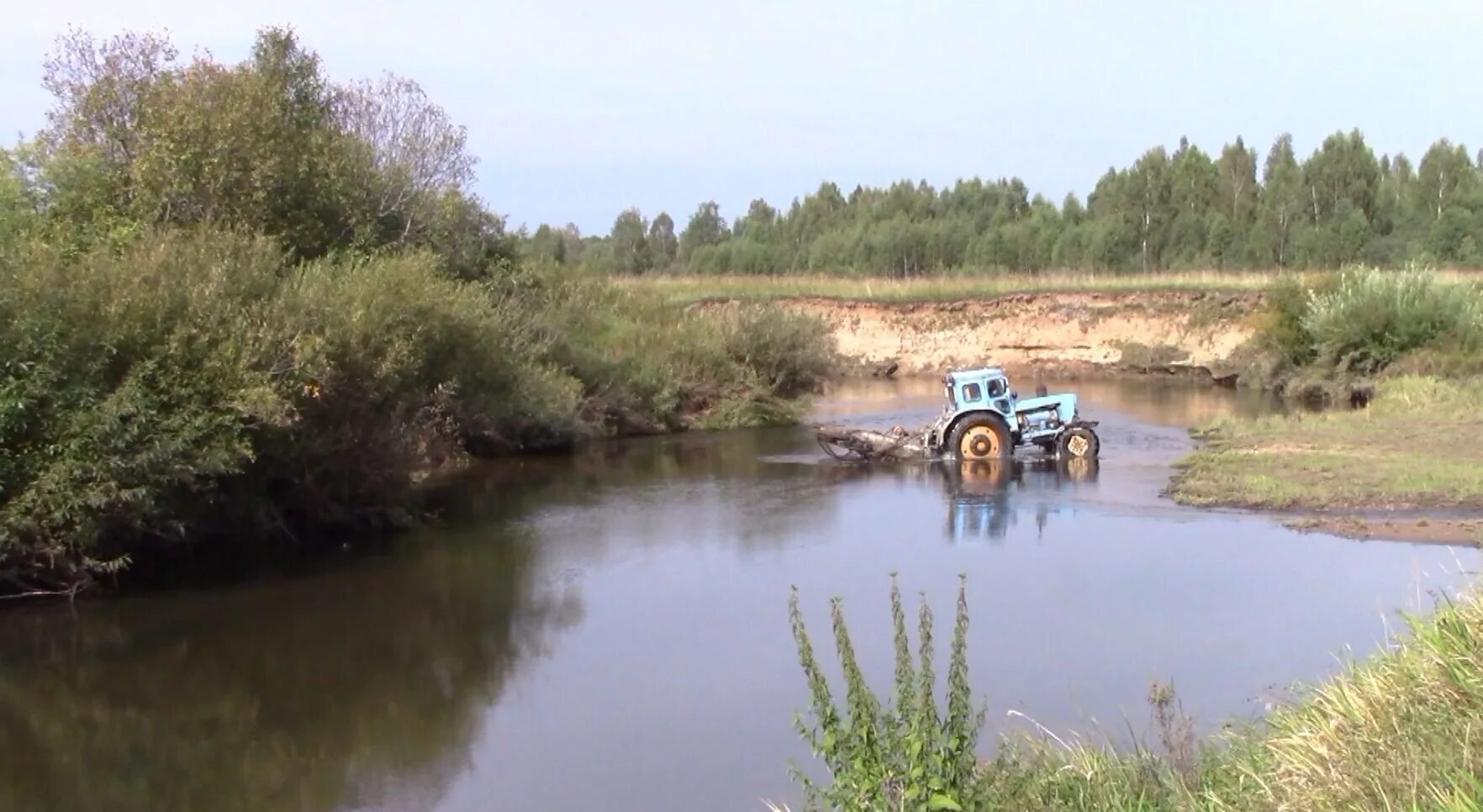 Река черничка калужская область. Река в юже ивановская область. Исток вязьма. Речка вязьма. Исток вязьма.