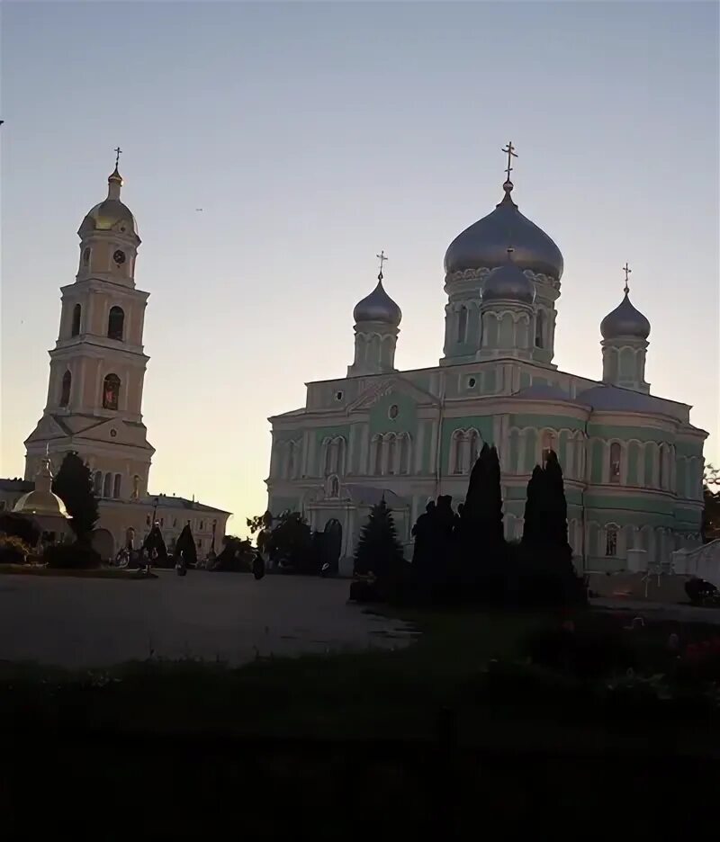 Подслушано дивеево в контакте. Дивеево 2007 год. Фото в Дивеево с духами.