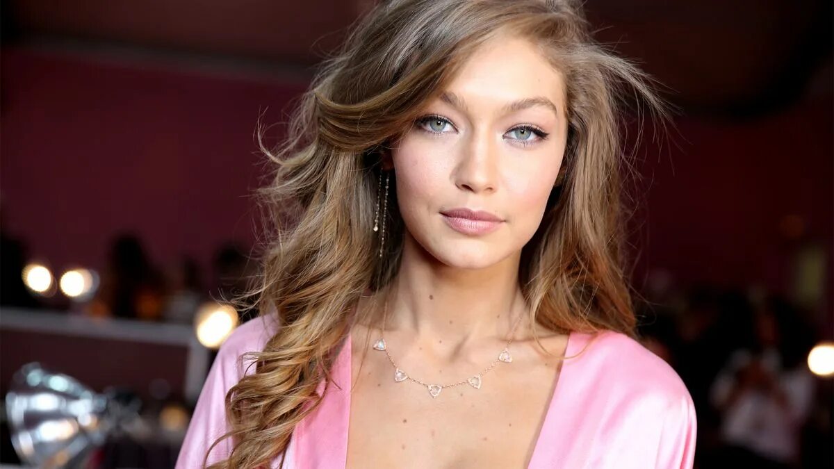 Джиджи хадид. Хадид видео. Bella hadid 2022. Хадид видео. Модель хадид джиджи 2022.