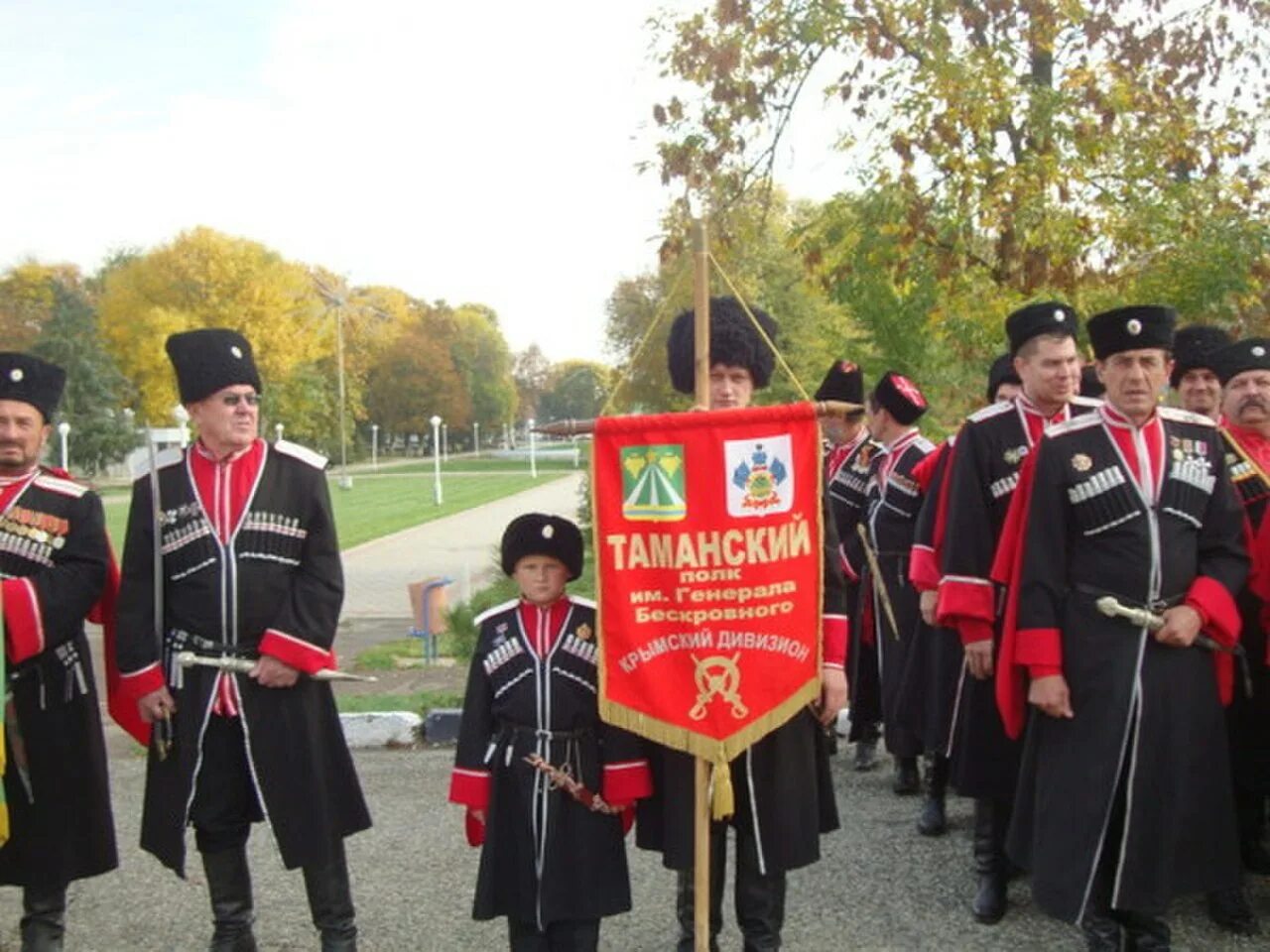 752-й гвардейский мотострелковый полк. Чертковский танковый полк 1 гвардейский. Почетное звание гвардейский. Почётное наименование гвардейская. 15 таманская мотострелковая дивизия.