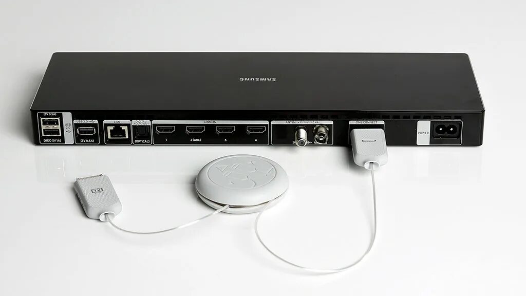 Блок one connect. Ue55mu7000 one connect mini. Samsung one connect. Samsung one connect box. Самсунг one connect.
