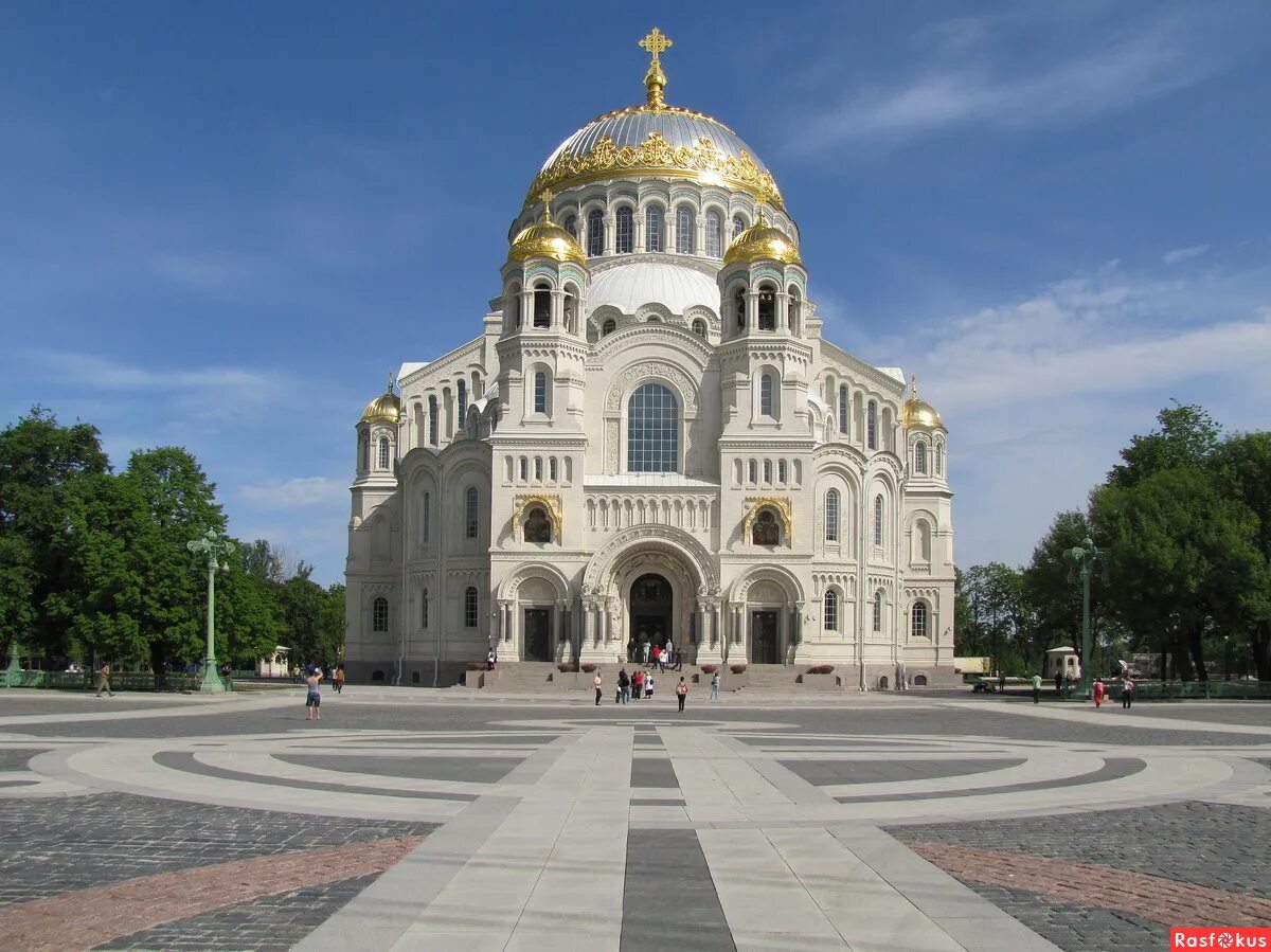 кронштадт санкт-петербург. автобусная экскурсия в кронштадт. морской никольский собор кронштадт снаружи. кронштадт санкт-петербург экскурсия. морской собор в кронштадте экскурсии.