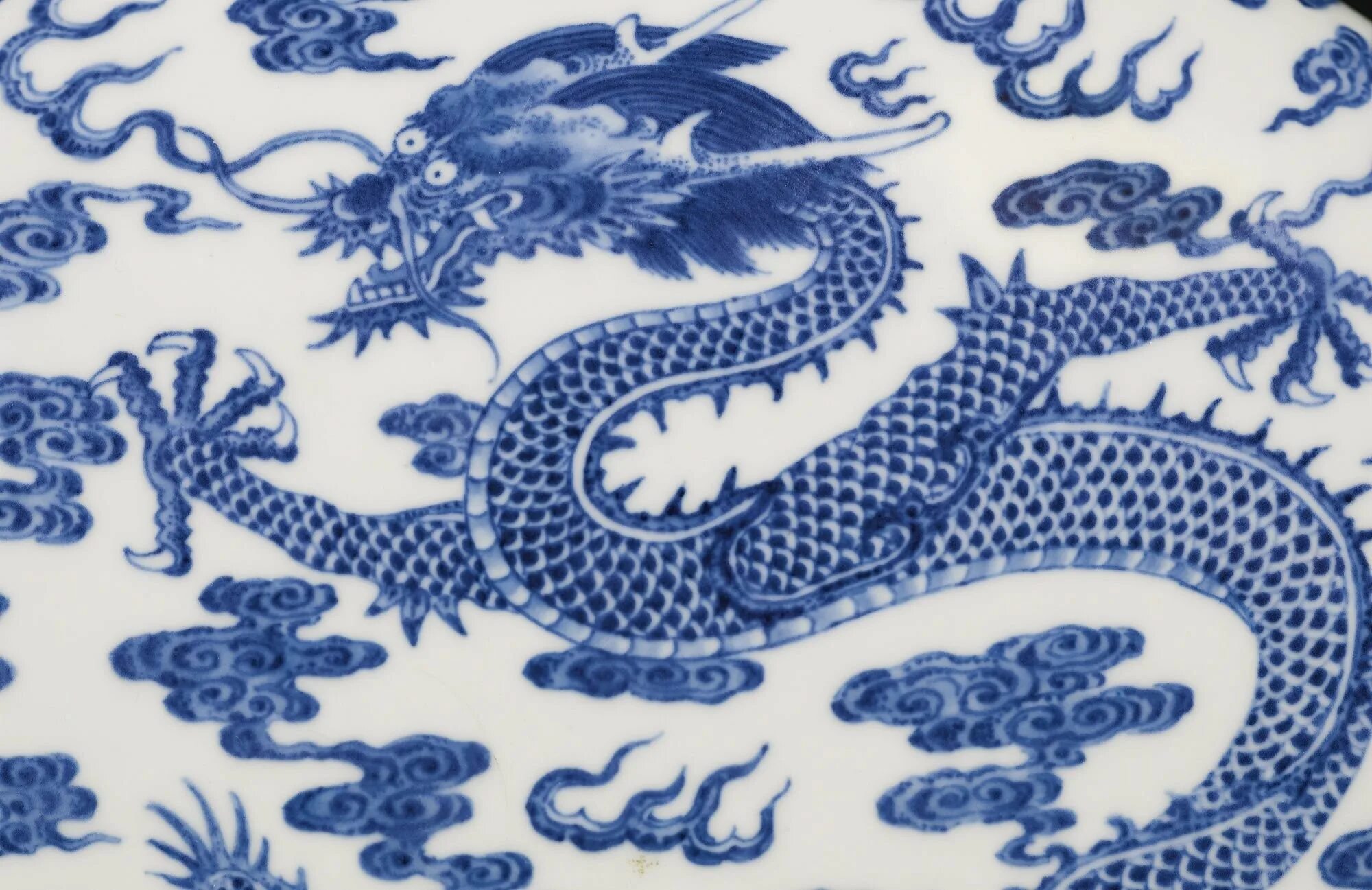 Будет китайско синий. Qing Dynasty Dragon. Китайский дракон династии Цин. Китайский зеленый дракон Цинлун. Китайский орнамент чешуя.
